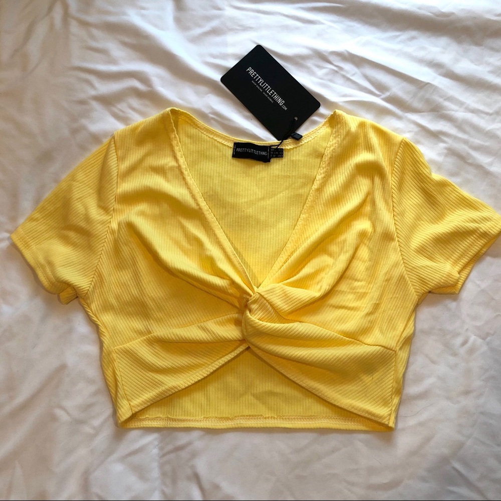 Lemon Ribbed Knot crop top